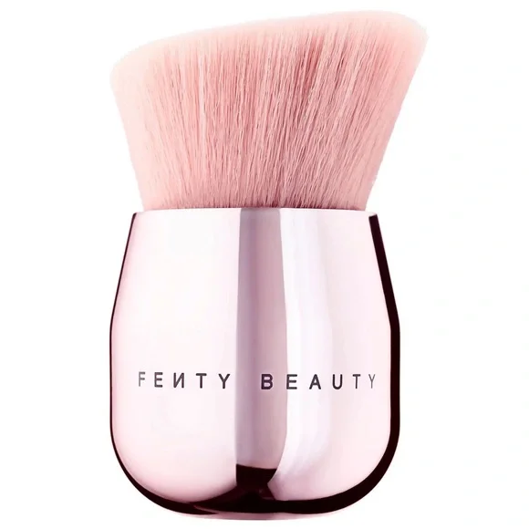 FENTY BEAUTY by Rihanna Face & Body Kabuki Brush 160 - Picture 4 of 4